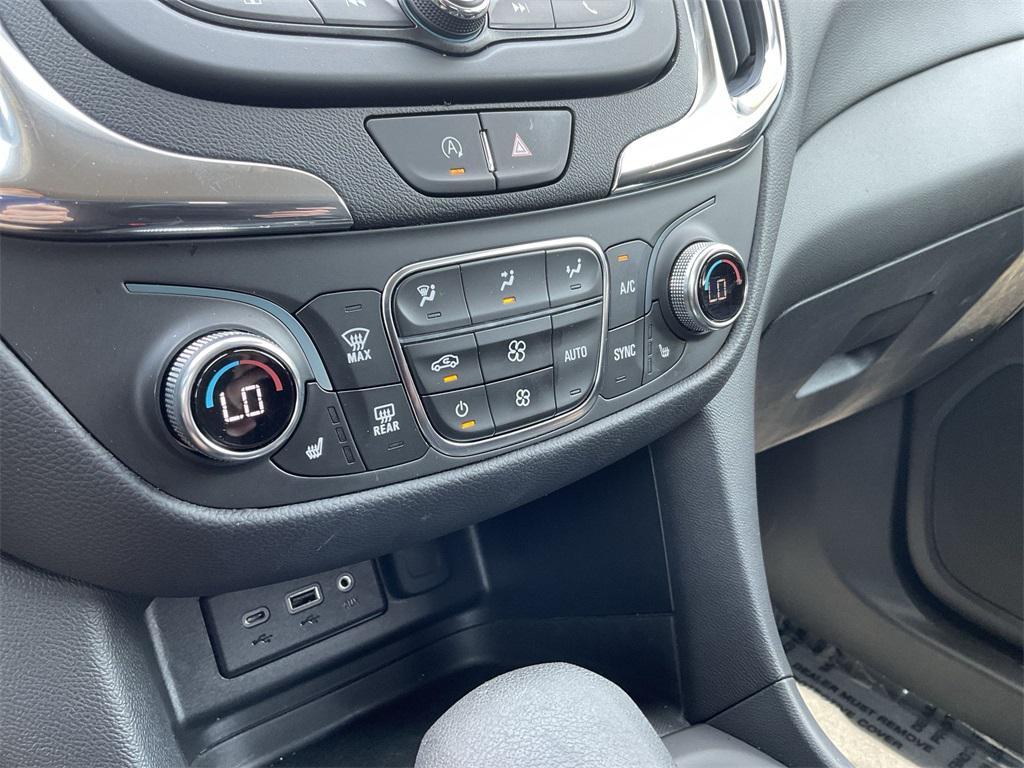 used 2023 Chevrolet Equinox car, priced at $21,299