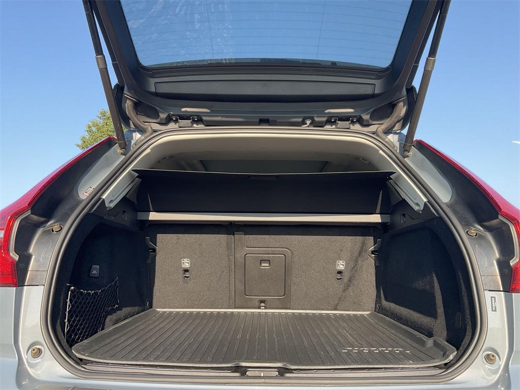 used 2023 Volvo XC60 car, priced at $36,866