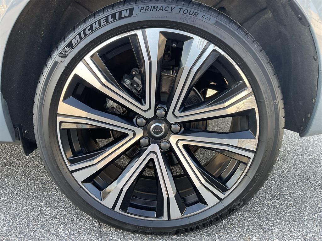 used 2023 Volvo XC60 car, priced at $36,866