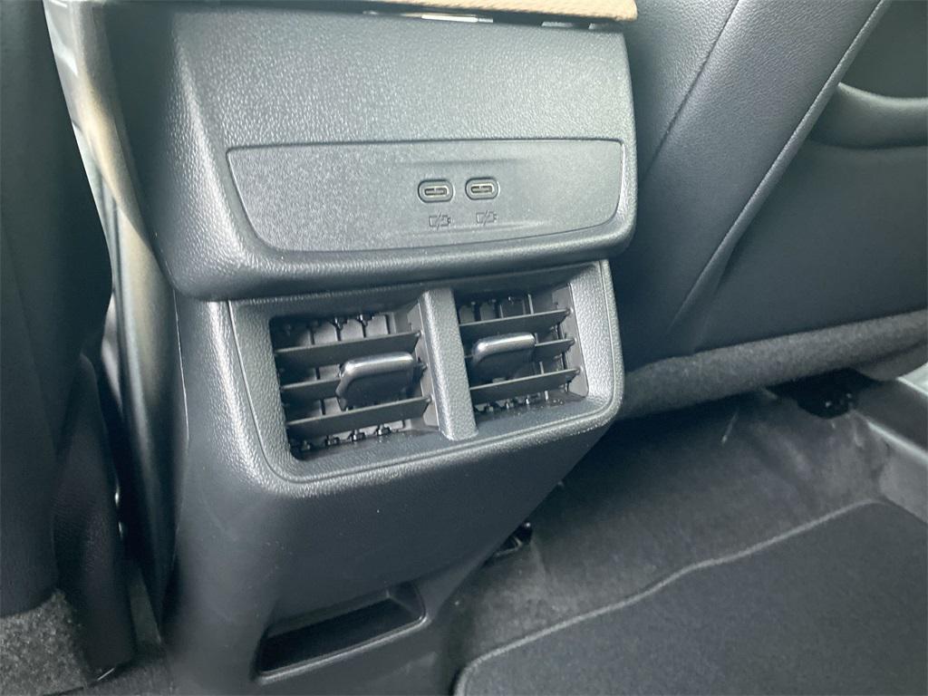 new 2026 Chevrolet Equinox car, priced at $31,917