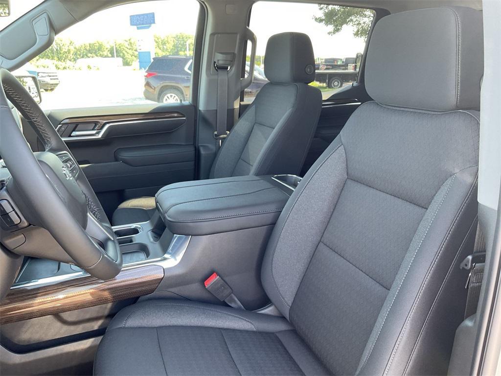 new 2025 Chevrolet Silverado 1500 car, priced at $62,955