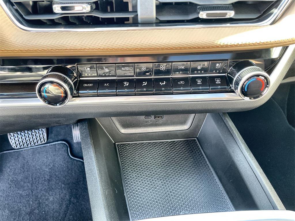 new 2026 Chevrolet Equinox car, priced at $36,835