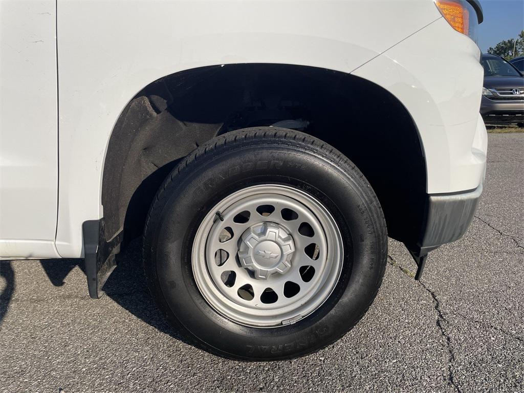 used 2022 Chevrolet Silverado 1500 car, priced at $27,800