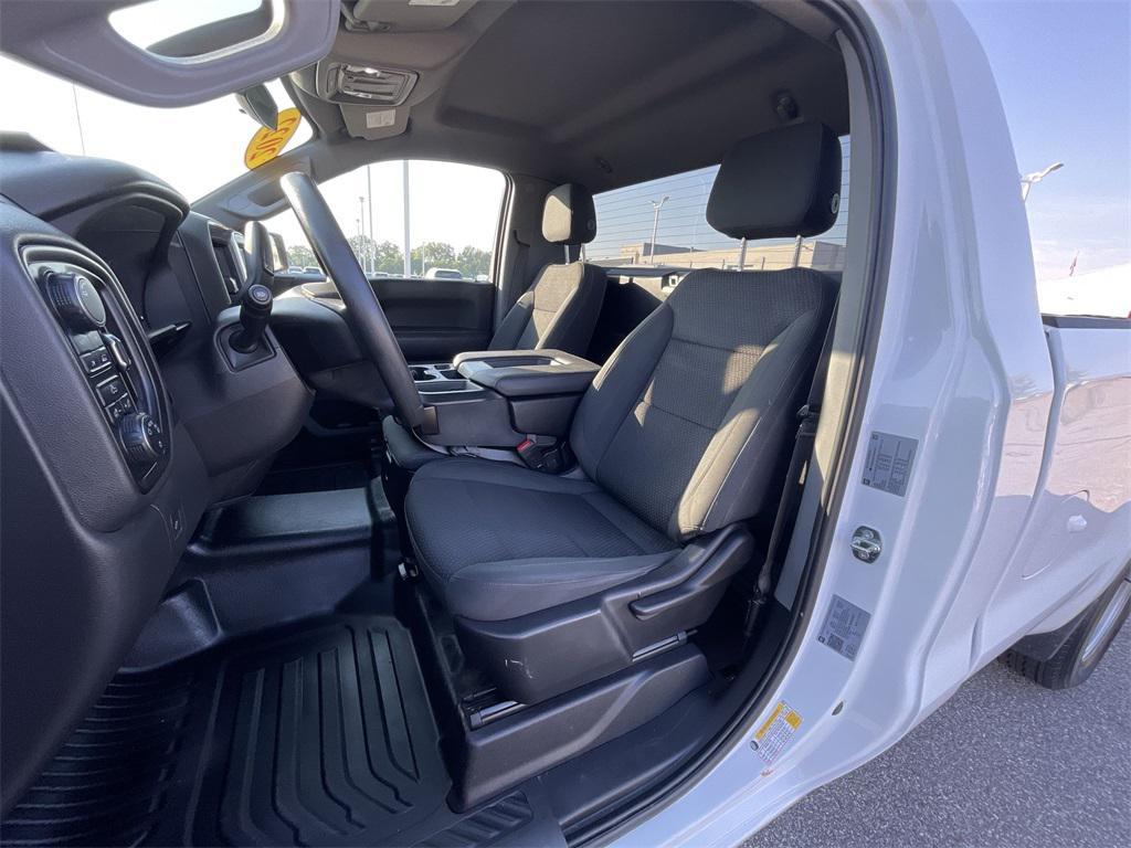 used 2022 Chevrolet Silverado 1500 car, priced at $27,800