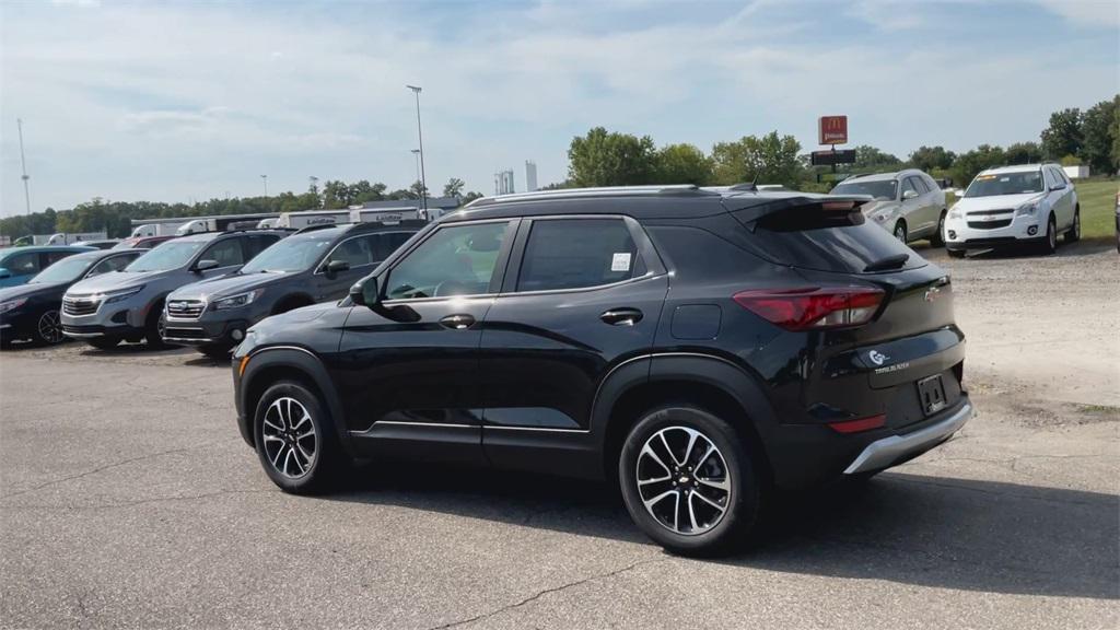 new 2026 Chevrolet TrailBlazer car, priced at $28,668