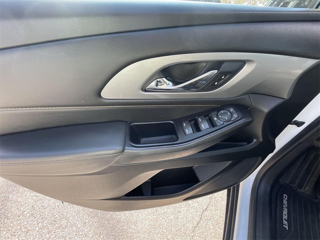 used 2020 Chevrolet Traverse car, priced at $17,600