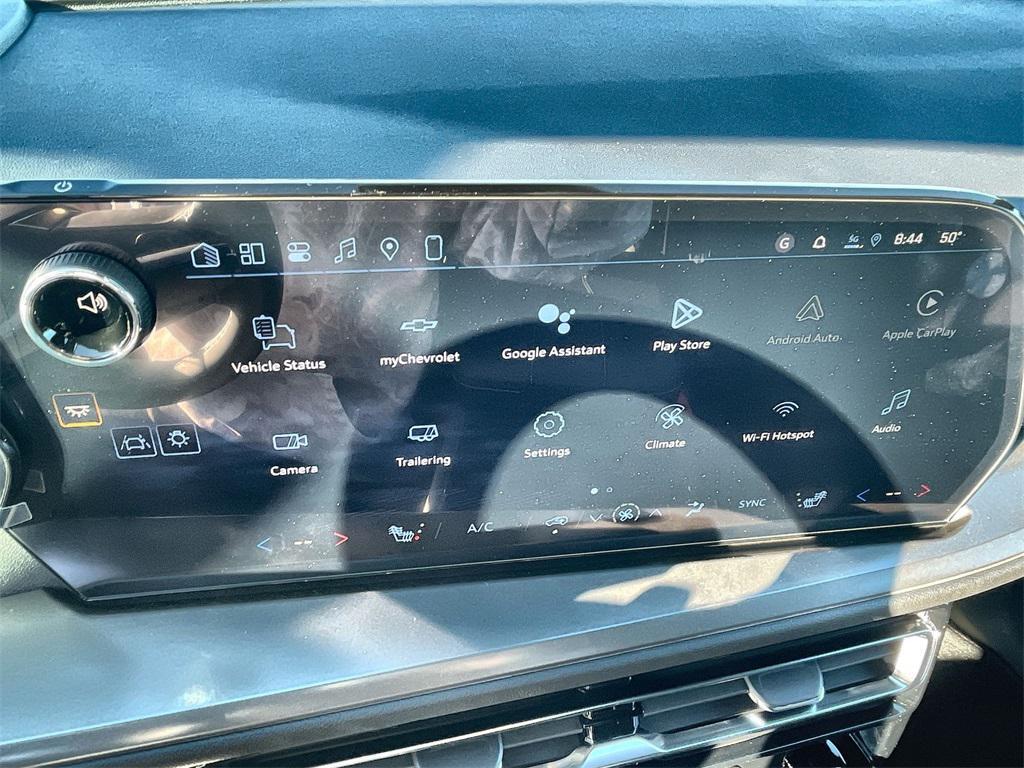 new 2026 Chevrolet Traverse car, priced at $44,141