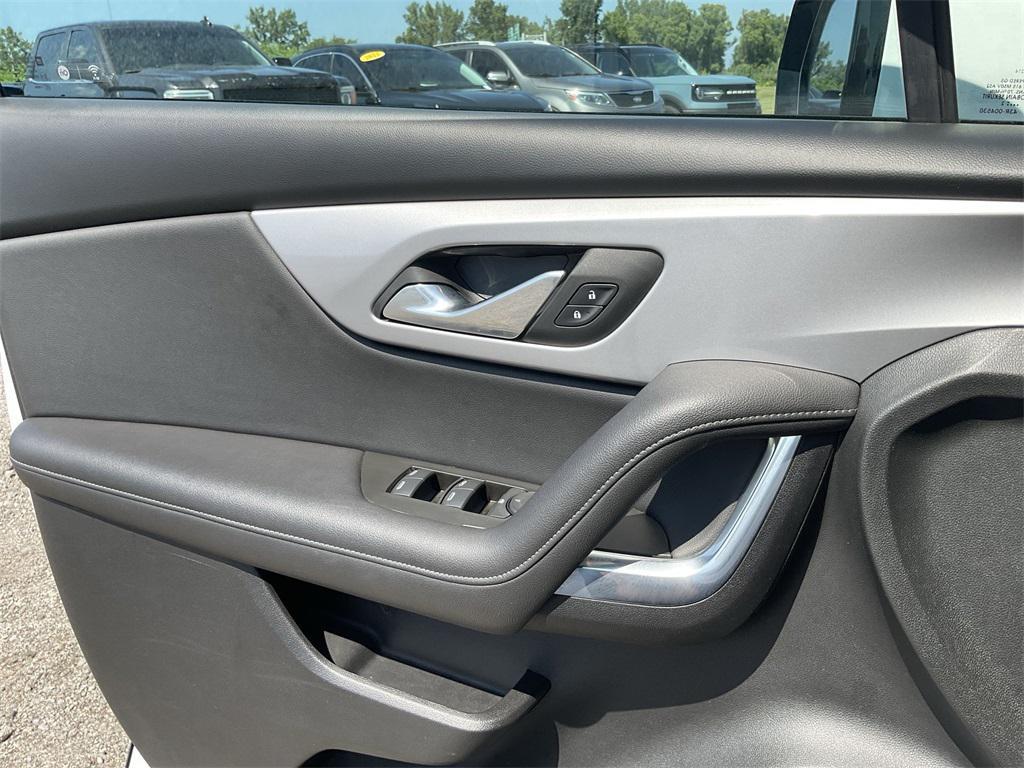 used 2022 Chevrolet Blazer car, priced at $23,999