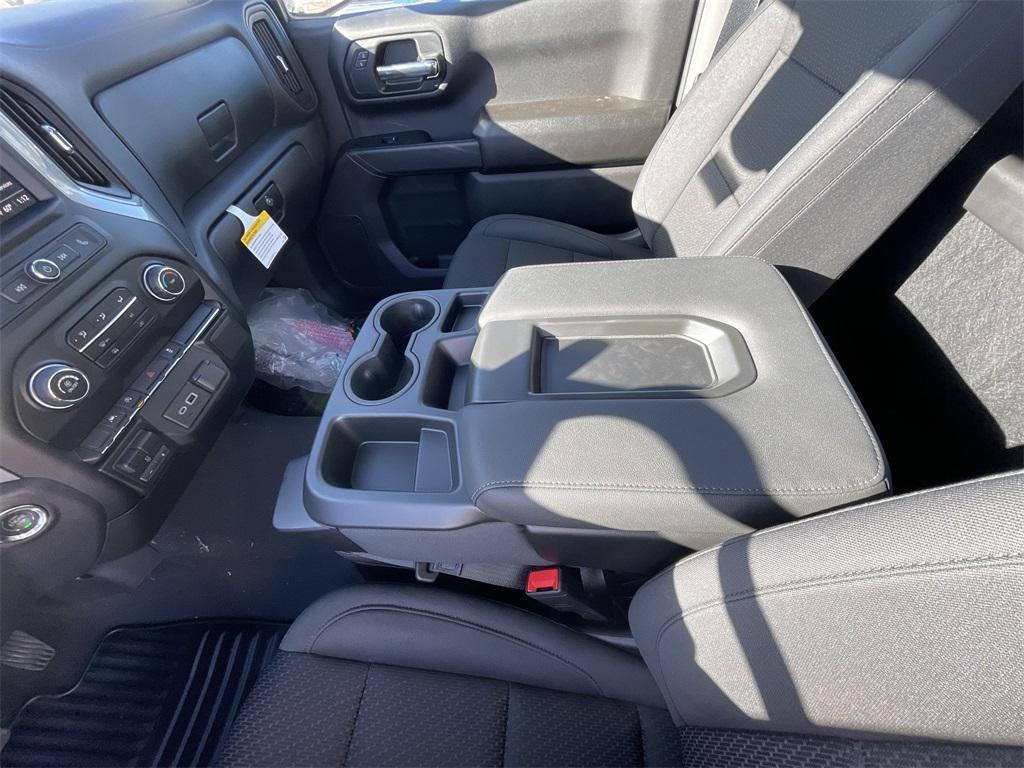 new 2026 Chevrolet Silverado 1500 car, priced at $38,999