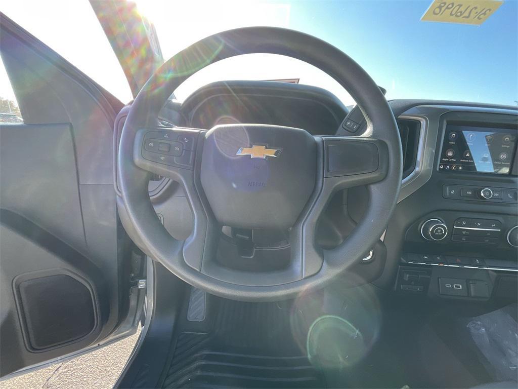 new 2026 Chevrolet Silverado 1500 car, priced at $38,999