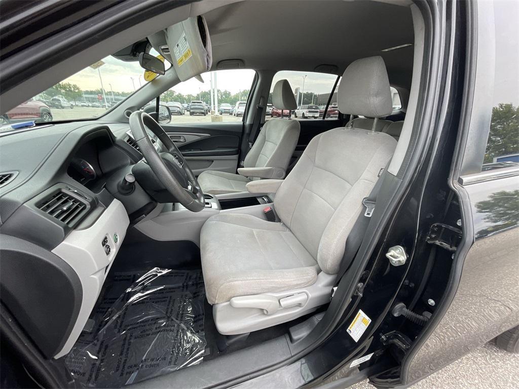 used 2020 Honda Pilot car, priced at $17,500