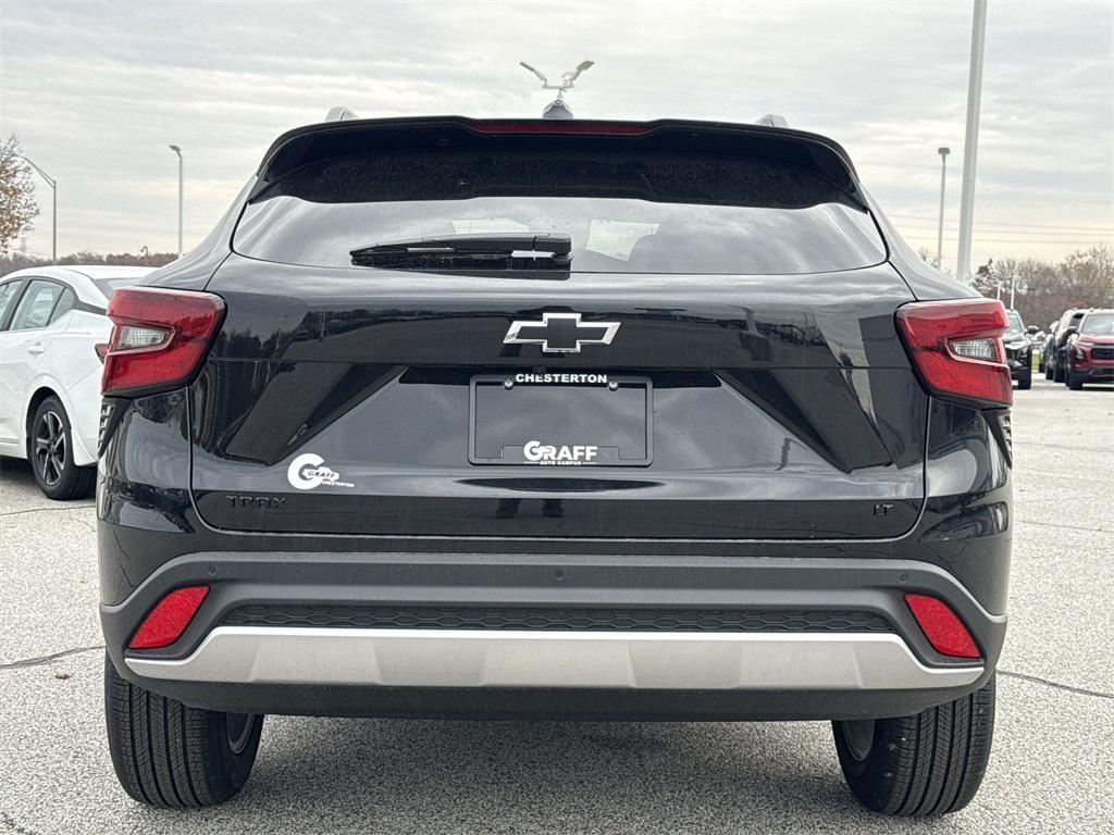 new 2026 Chevrolet Trax car, priced at $25,661