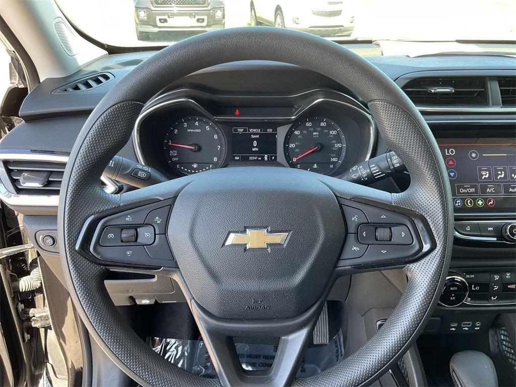 used 2023 Chevrolet TrailBlazer car, priced at $21,151