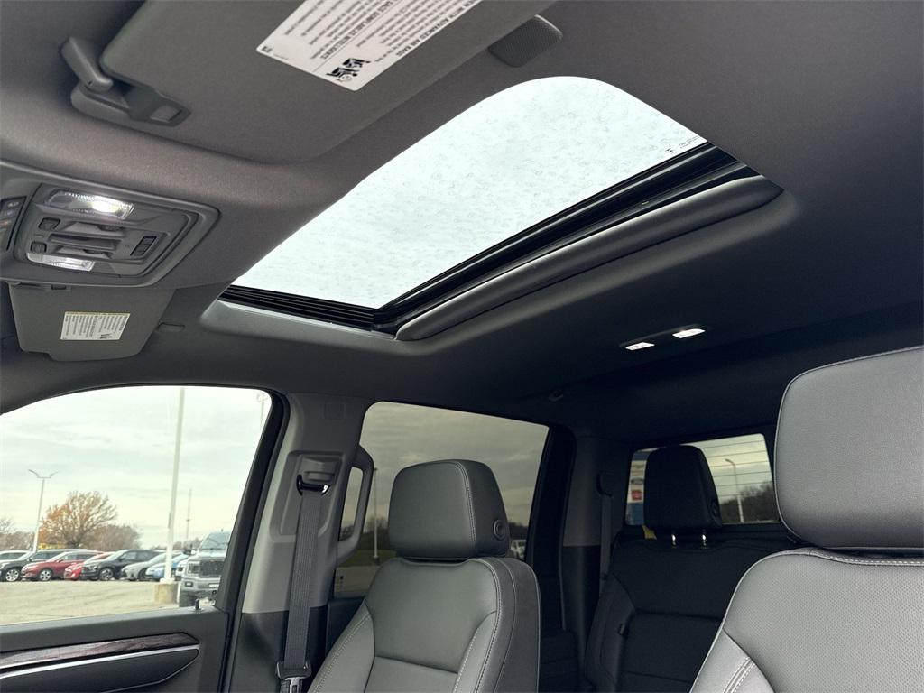 used 2025 Chevrolet Silverado 2500 car, priced at $68,999