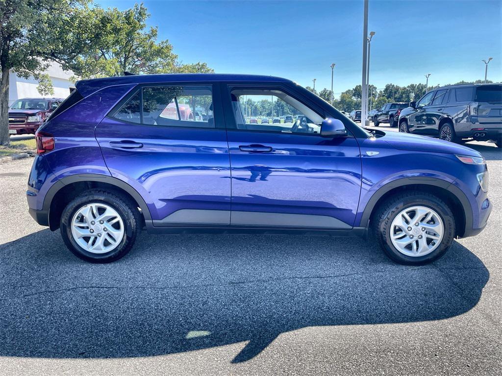 used 2022 Hyundai Venue car, priced at $15,999