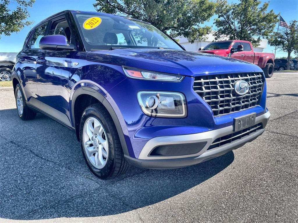 used 2022 Hyundai Venue car, priced at $15,999