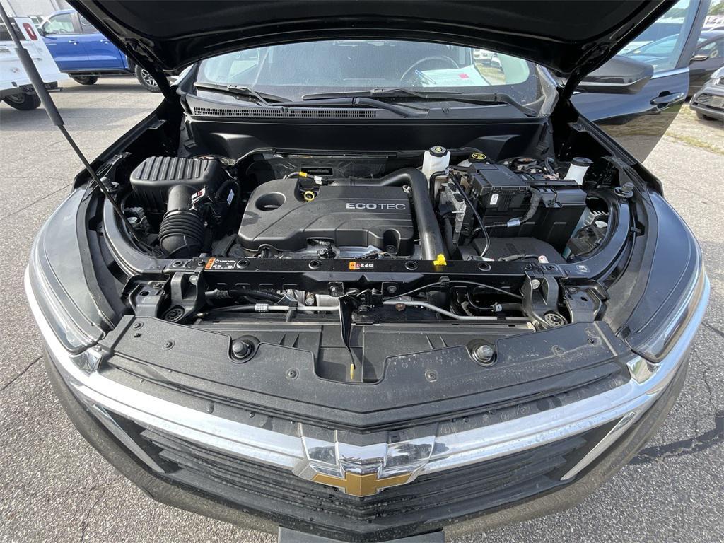 used 2022 Chevrolet Equinox car, priced at $17,499