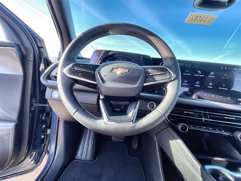 new 2026 Chevrolet Traverse car, priced at $44,781