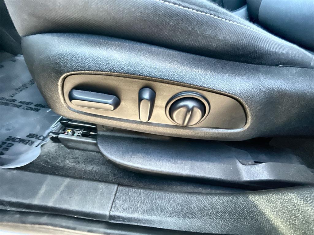 used 2023 Chevrolet Blazer car, priced at $24,399