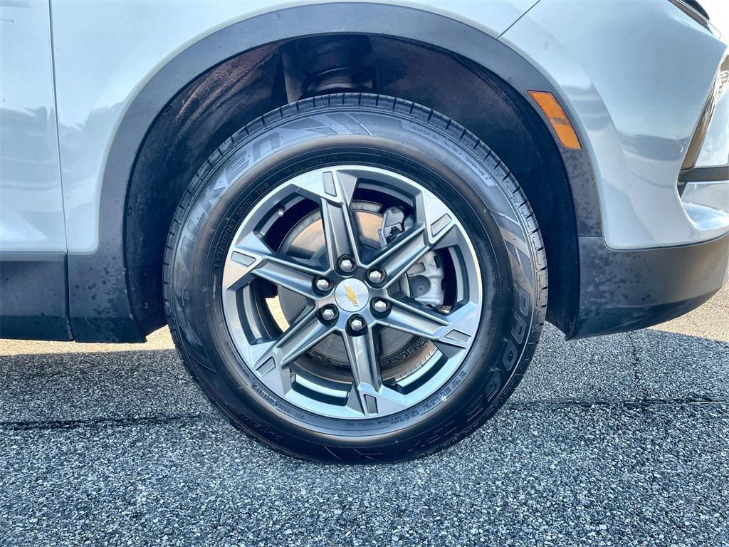 used 2023 Chevrolet Blazer car, priced at $24,399