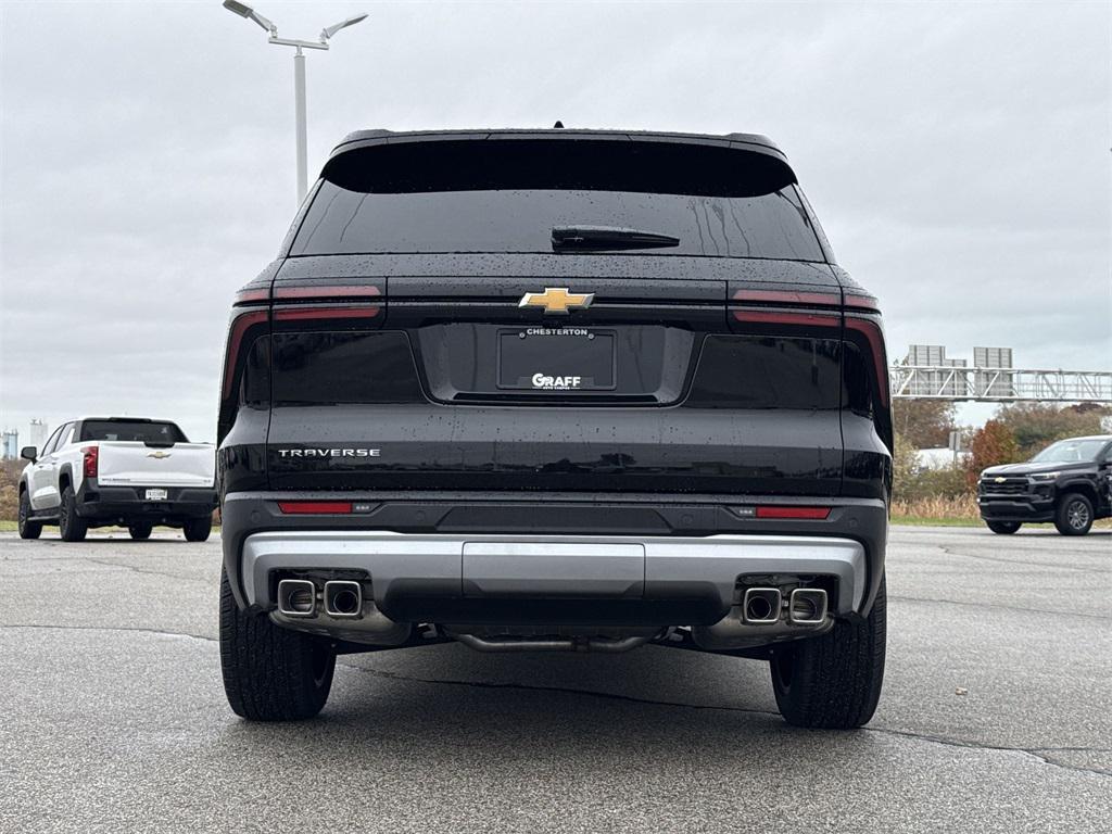 new 2026 Chevrolet Traverse car, priced at $42,837