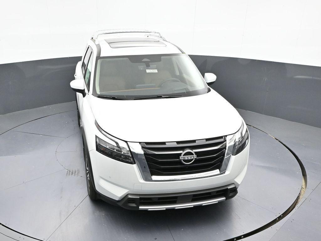 new 2025 Nissan Pathfinder car, priced at $51,935