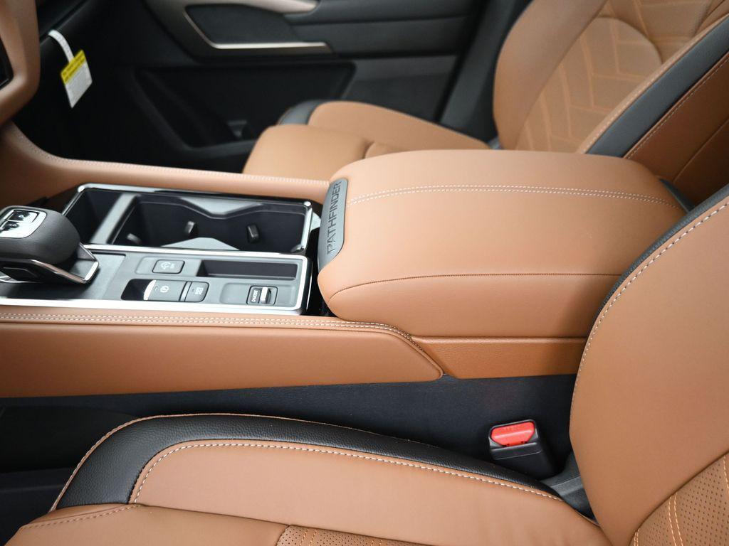 new 2025 Nissan Pathfinder car, priced at $51,935