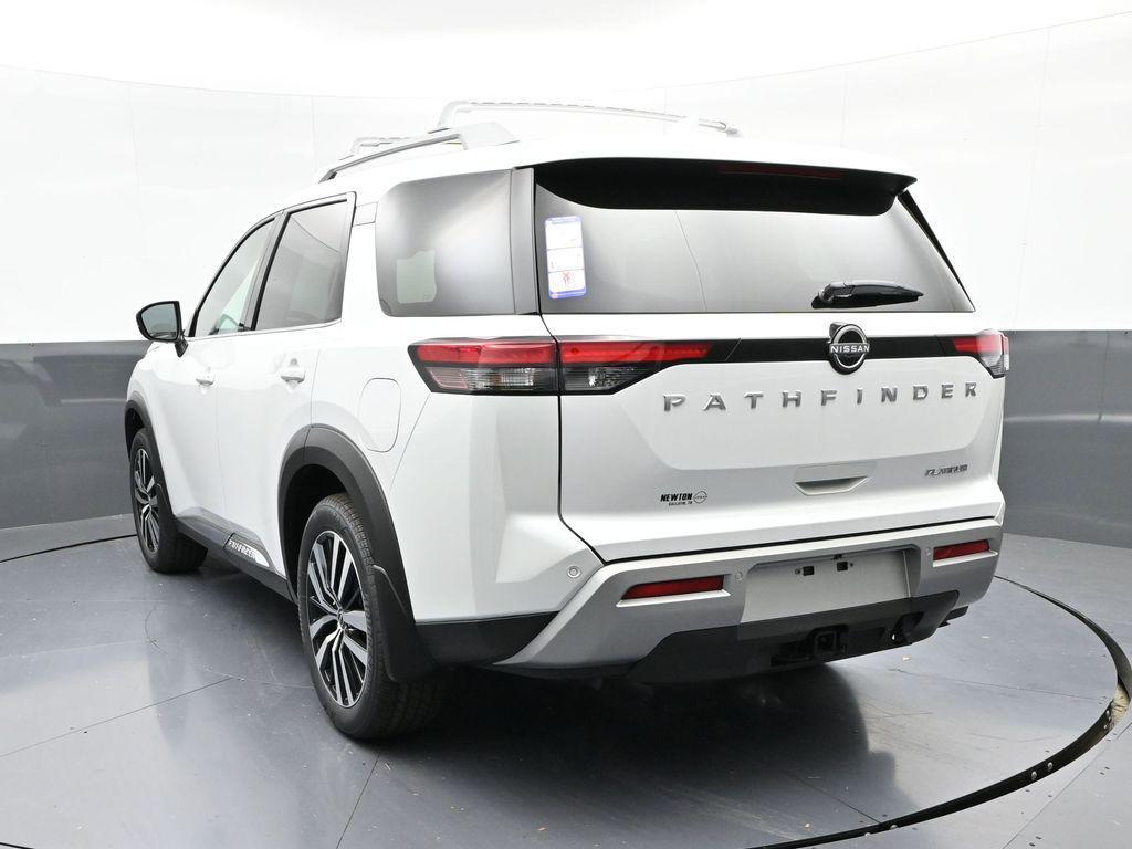 new 2025 Nissan Pathfinder car, priced at $51,935