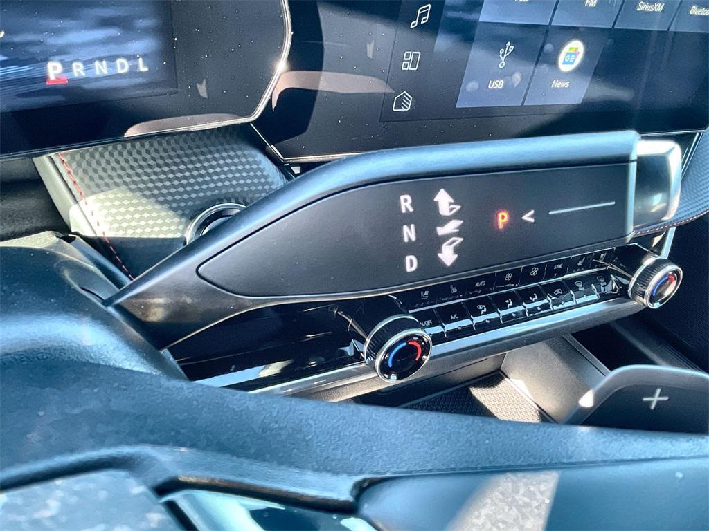 new 2026 Chevrolet Equinox car, priced at $35,961