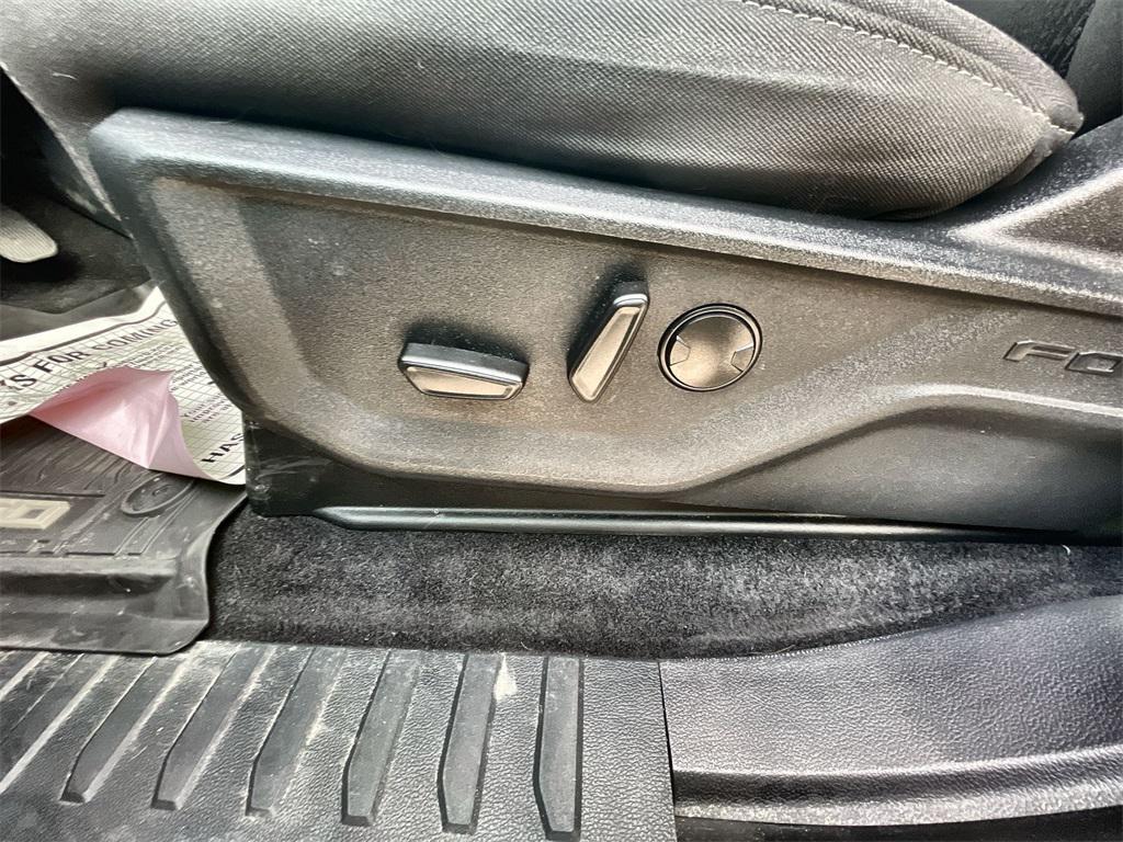 used 2023 Ford F-150 car, priced at $39,899