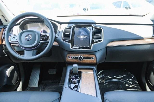 new 2025 Volvo XC90 car, priced at $75,039