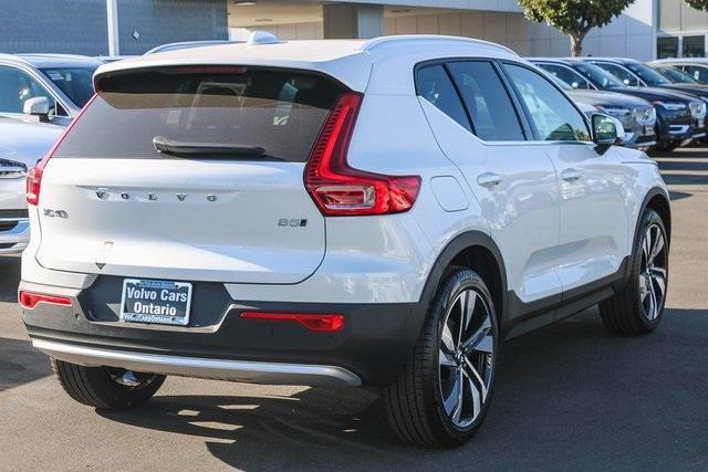 new 2025 Volvo XC40 car, priced at $50,110