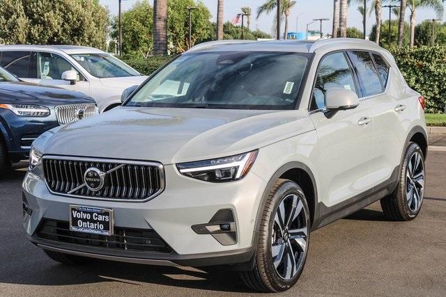 new 2025 Volvo XC40 car, priced at $48,233