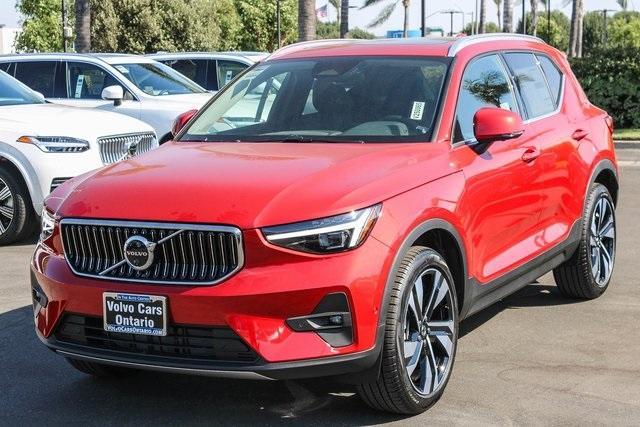 new 2025 Volvo XC40 car, priced at $50,110