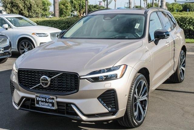 new 2025 Volvo XC60 car, priced at $69,214