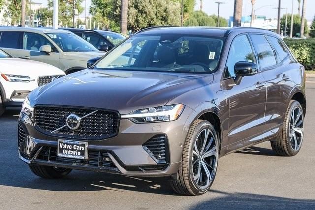 new 2025 Volvo XC60 car, priced at $69,544