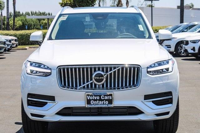 new 2025 Volvo XC90 car, priced at $80,703