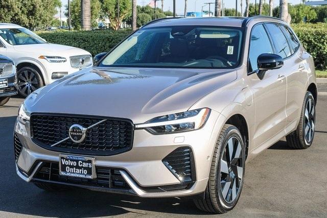 new 2025 Volvo XC60 car, priced at $65,272