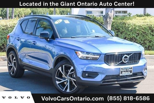 used 2021 Volvo XC40 car, priced at $30,400