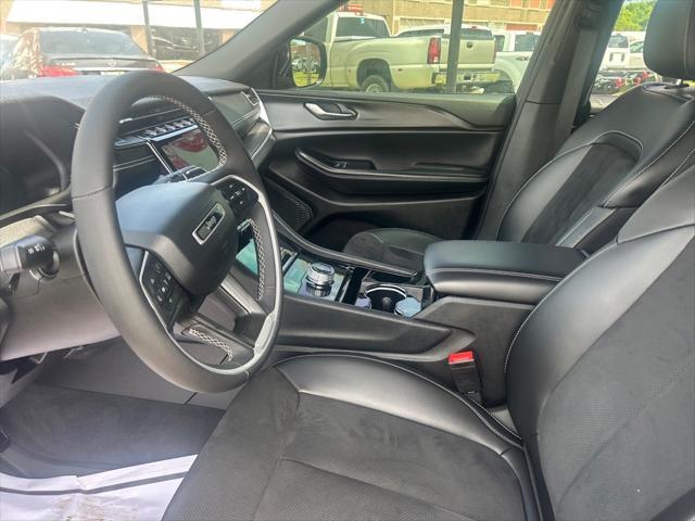 used 2023 Jeep Grand Cherokee L car