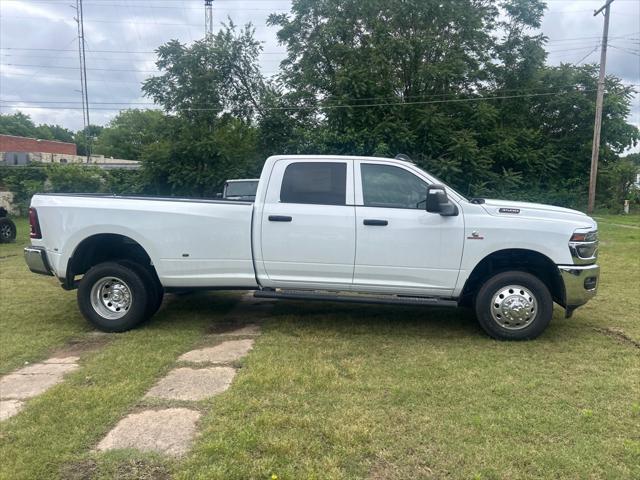 new 2025 Ram 3500 car