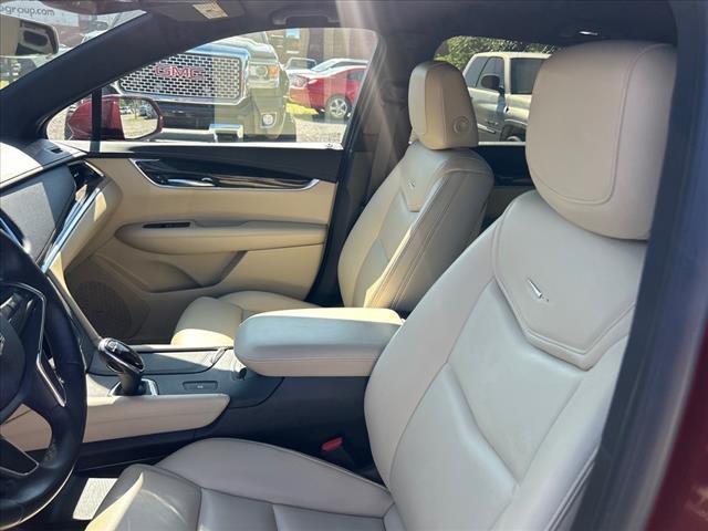 used 2017 Cadillac XT5 car, priced at $16,900