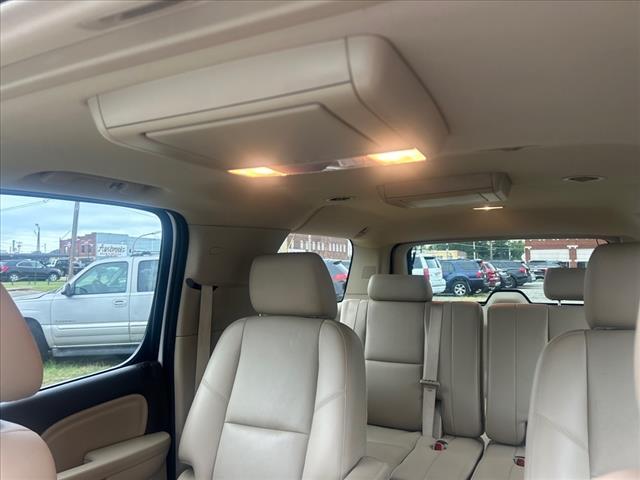 used 2014 GMC Yukon XL car, priced at $14,900