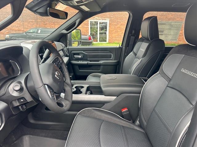 new 2025 Ram 3500 car