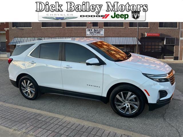 used 2024 Chevrolet Equinox car, priced at $22,900