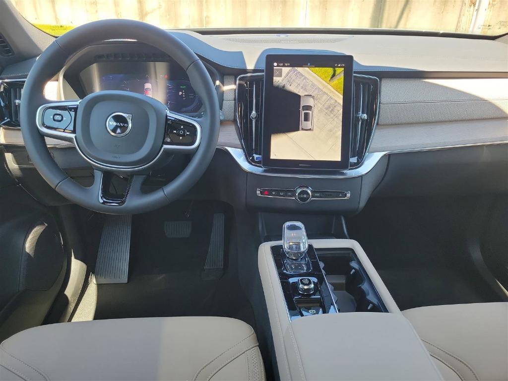 new 2025 Volvo XC90 Plug-In Hybrid car, priced at $78,805
