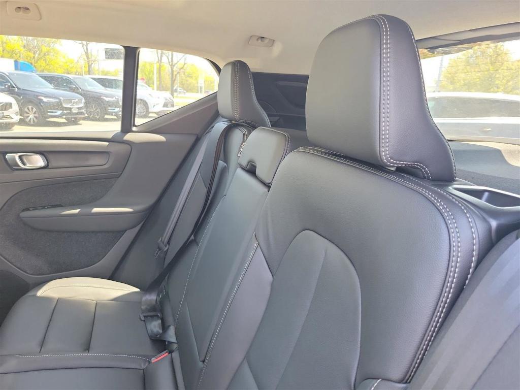 new 2025 Volvo XC40 car, priced at $52,015