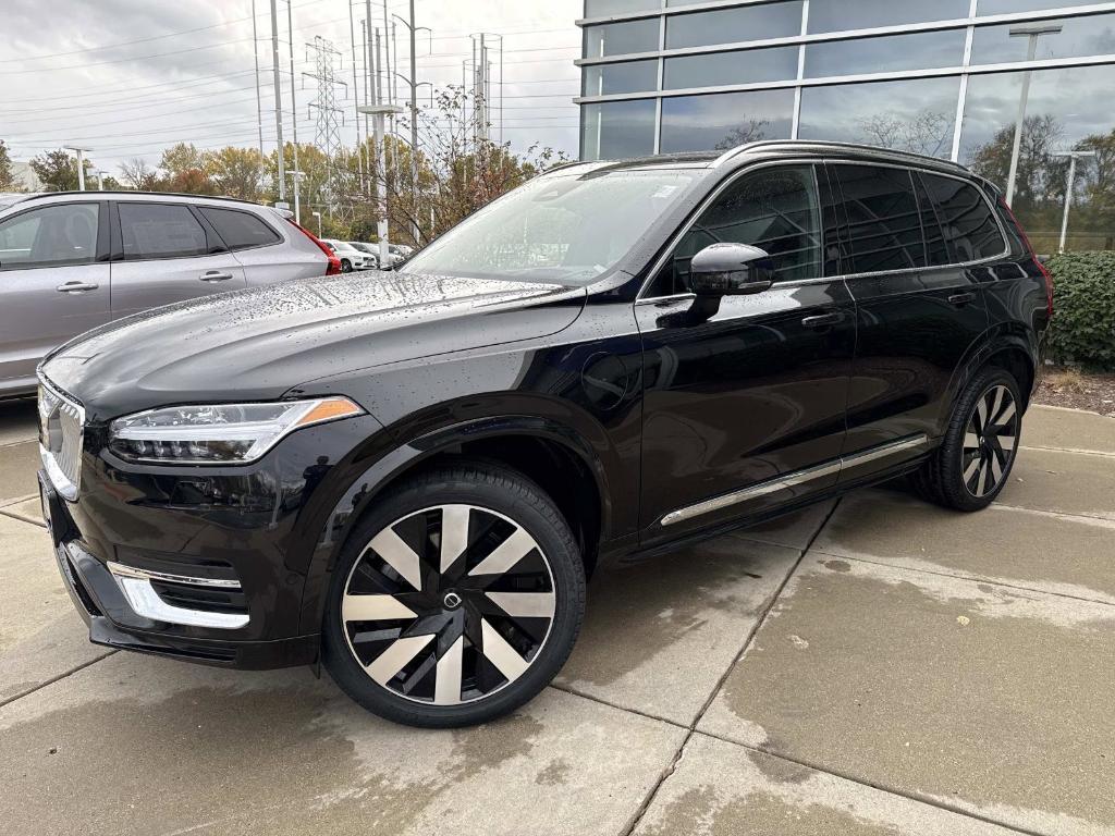 used 2023 Volvo XC90 Recharge Plug-In Hybrid car, priced at $49,382