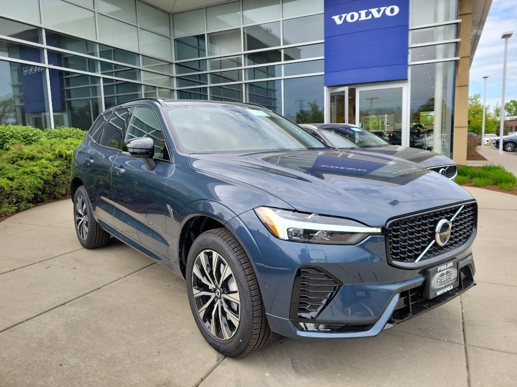 new 2025 Volvo XC60 car, priced at $54,560