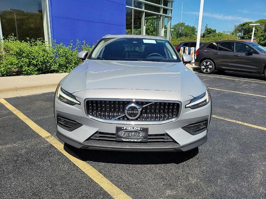 new 2024 Volvo V60 Cross Country car, priced at $59,185